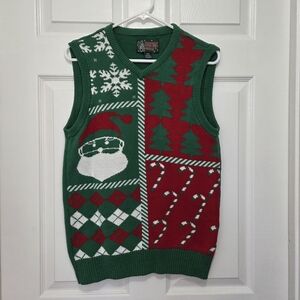 Ugly Christmas Sweater V-Neck in Green and Red